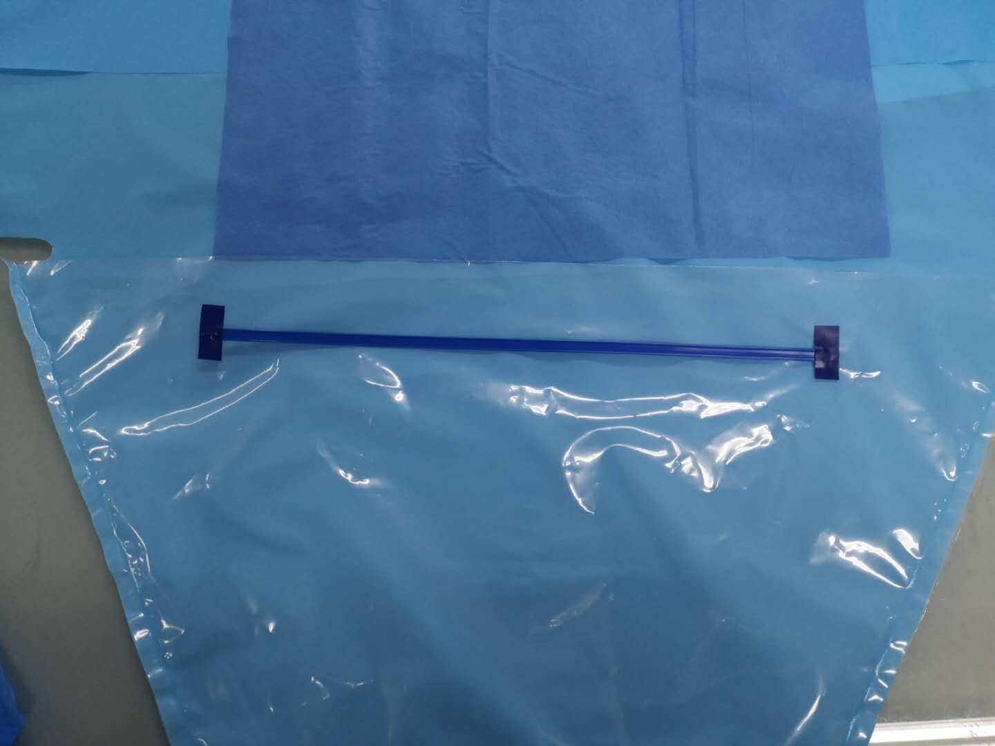 Ιατρική χειρουργική κουρτίνα μιας χρήσης αποστειρωμένη κουρτίνα κάτω από τους γλουτούς με θήκη
