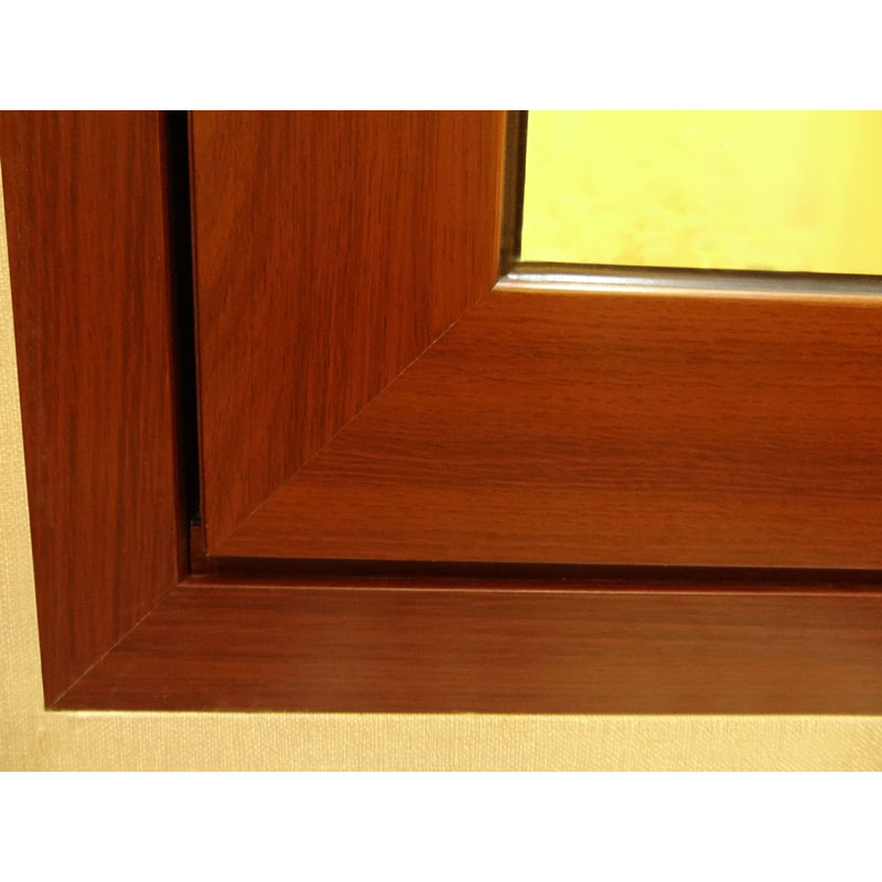 Συρόμενο παράθυρο αλουμινίου με όψη ξύλου
