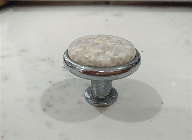 Κασμίρ Λευκό πόμολο γυαλιστερής πέτρας για συρτάρι και ντουλάπι
