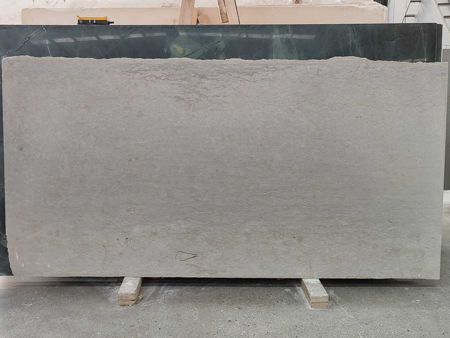 Bourgogne Grey Limestone